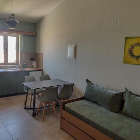 Viglia Beach Apartments Kissamos Exterior photo