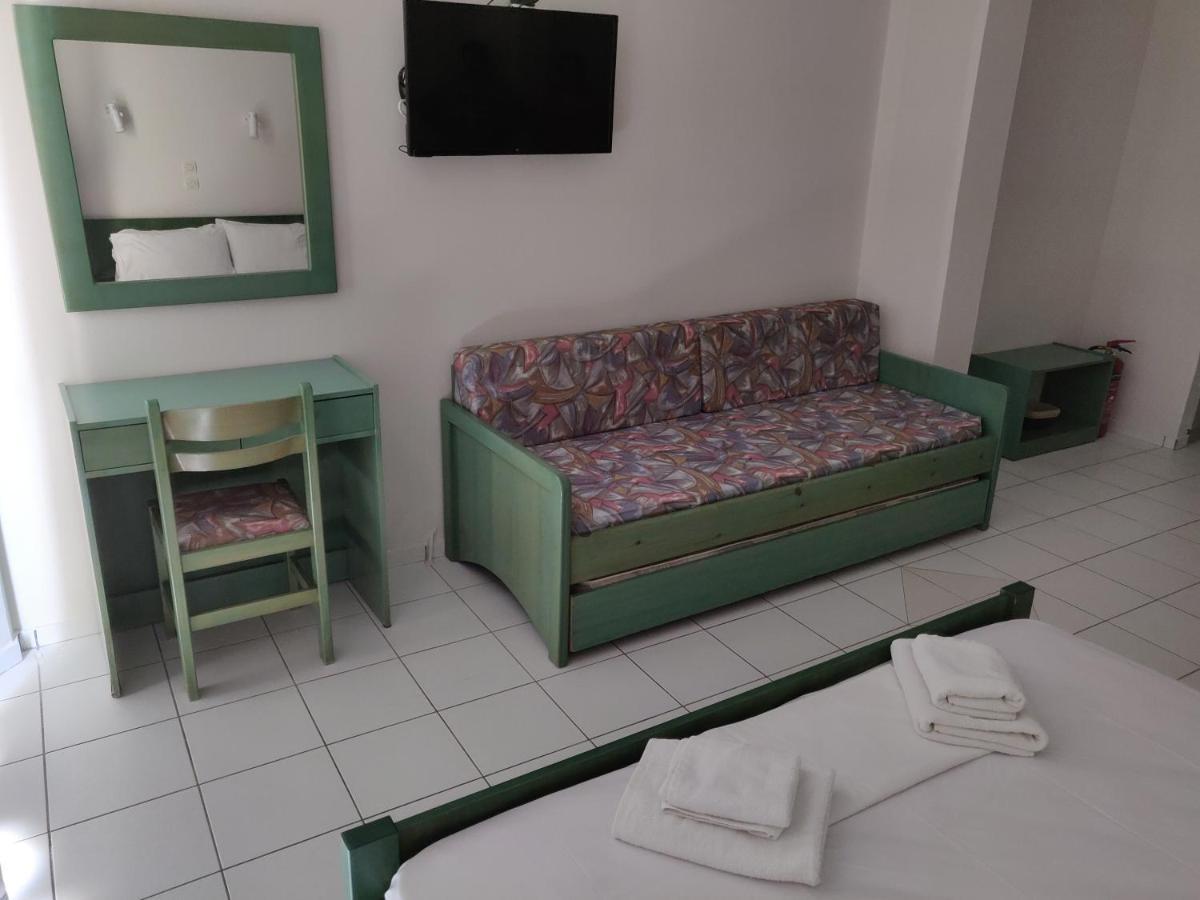 Viglia Beach Apartments Kissamos Exterior photo