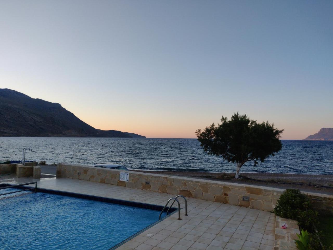 Viglia Beach Apartments Kissamos Exterior photo