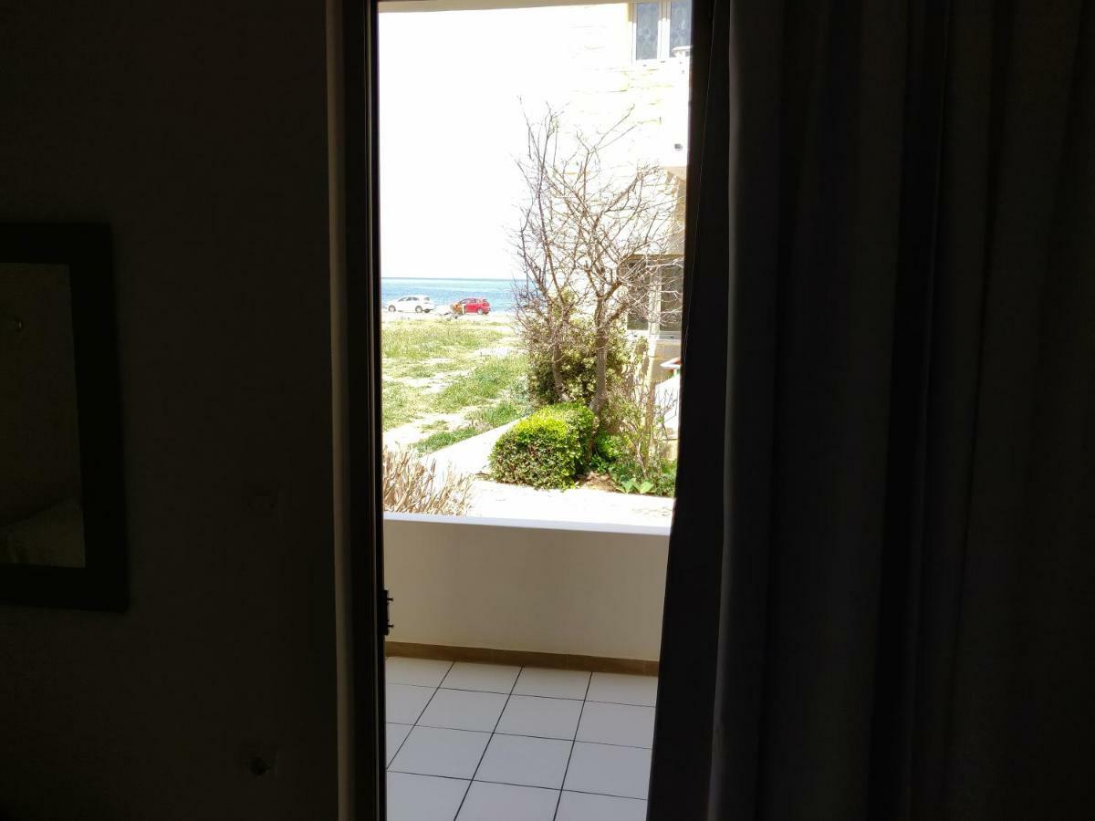 Viglia Beach Apartments Kissamos Exterior photo